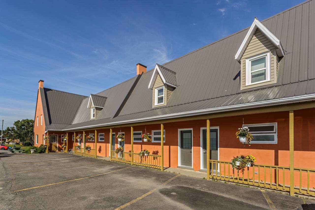 Auberge De L'Anse Riviere-du-Loup Luaran gambar